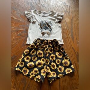 Sunflower Print Shorts and Graphic Tee Set